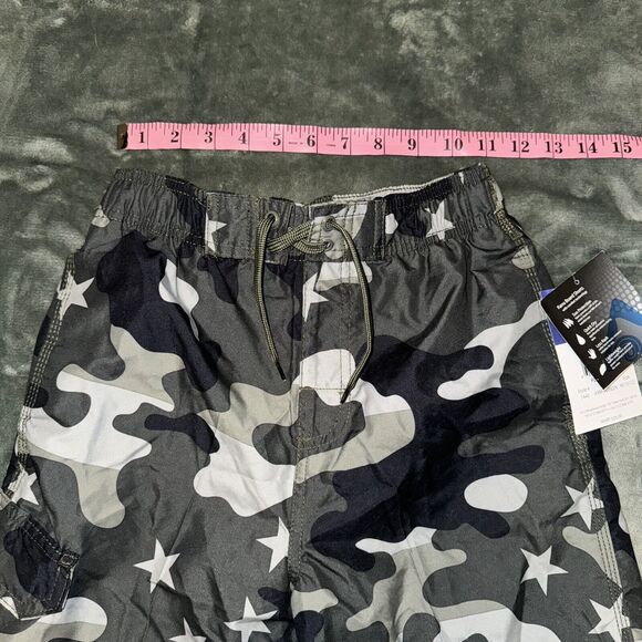 Kanu Surf Avalon Trunks Boys Medium Army Green Camo Swim Beach Quick Dry NWT - Picture 6 of 7